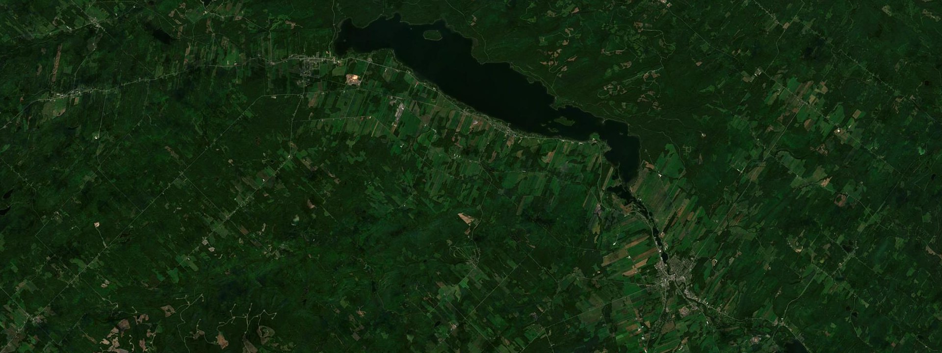 Vue satellite de Val-Brillant