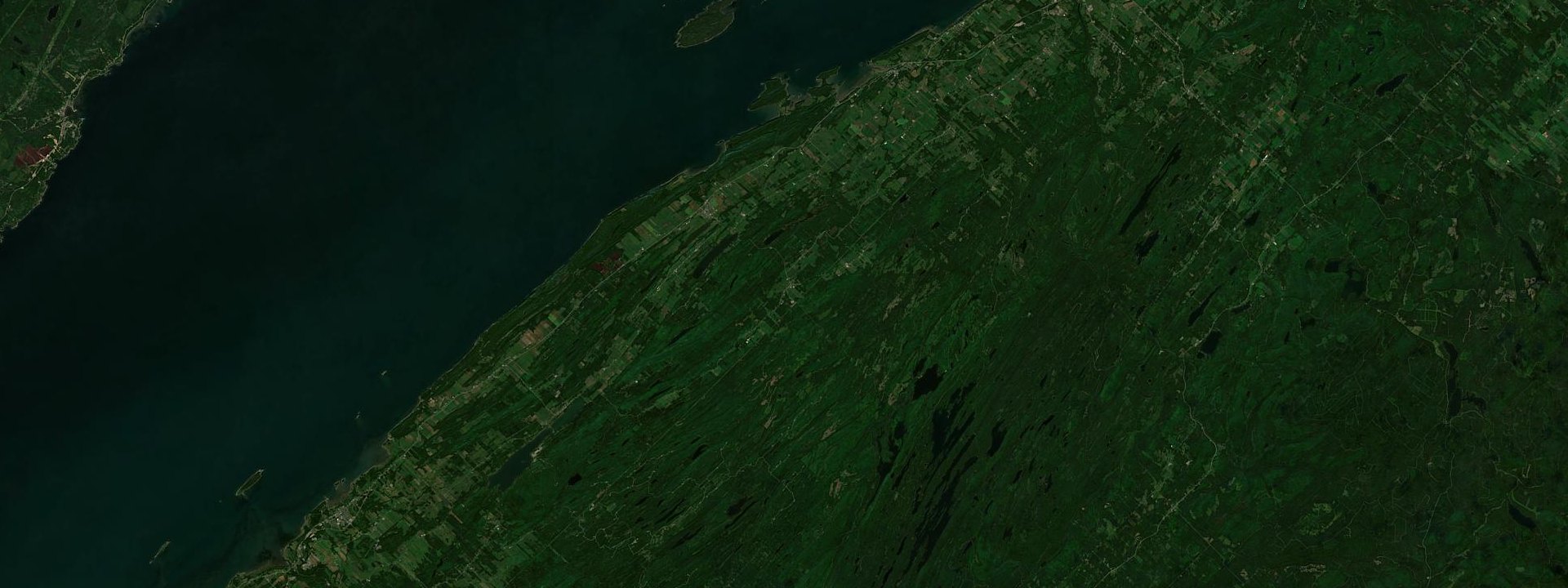 Vue satellite de Saint-Eugène-de-Ladrière