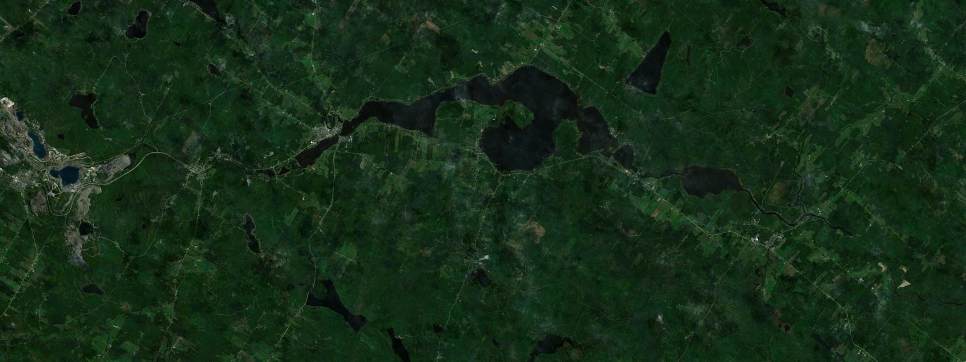 Vue satellite de Beaulac-Garthby