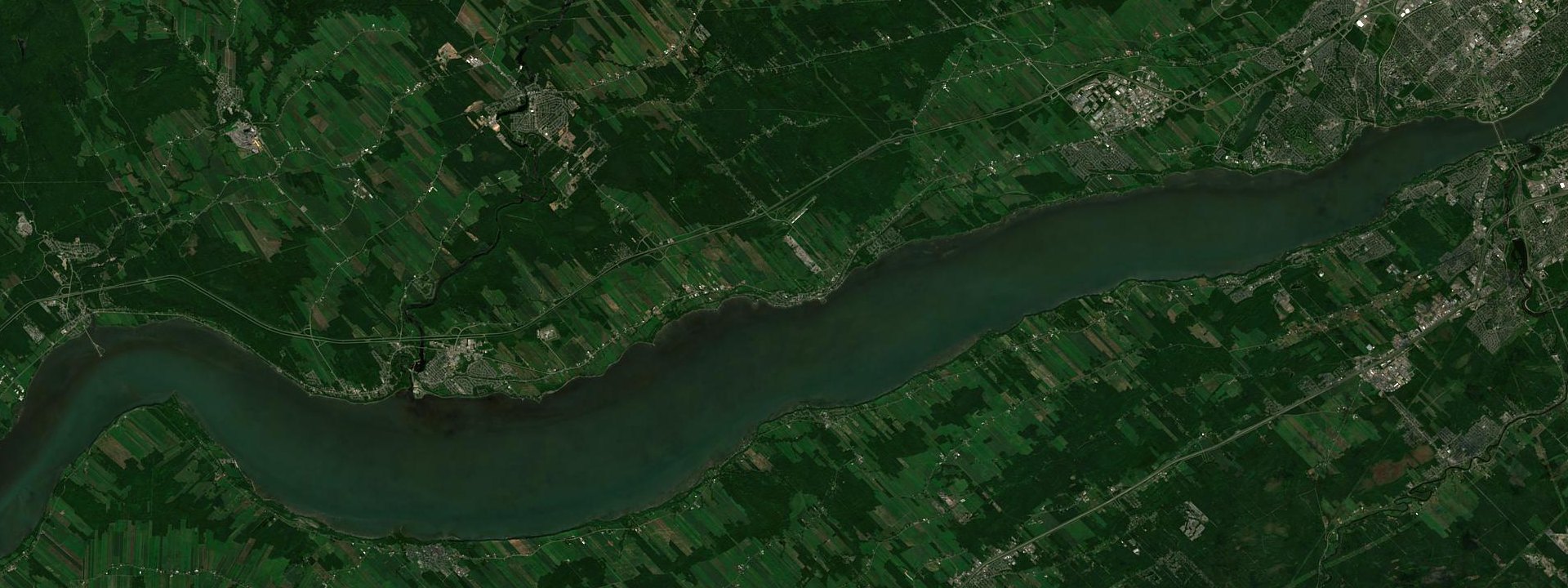 Vue satellite de Neuville