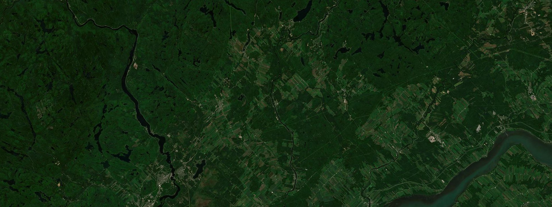 Vue satellite de Saint-Adelphe