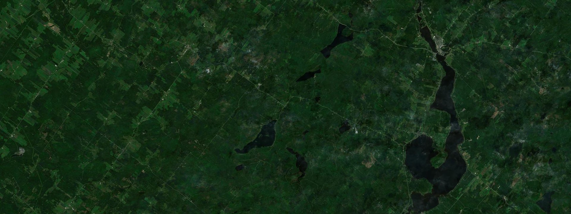 Vue satellite de Saints-Martyrs-Canadiens