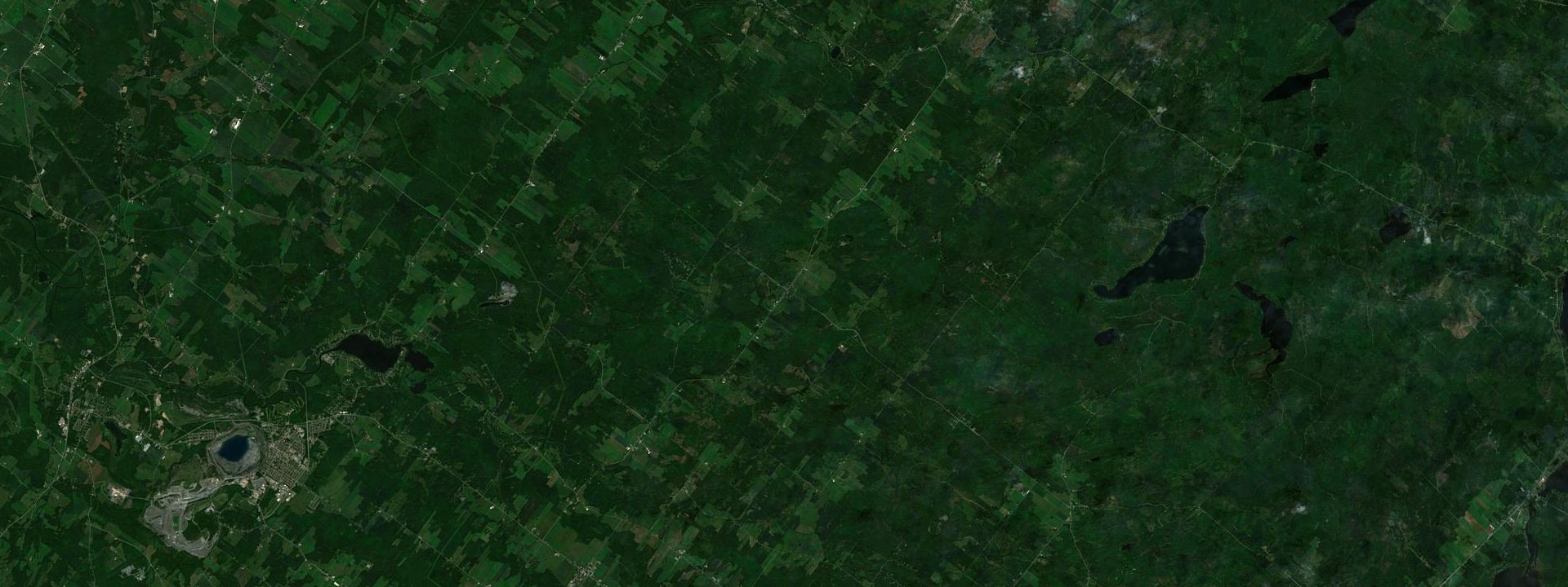 Vue satellite de Saint-Adrien