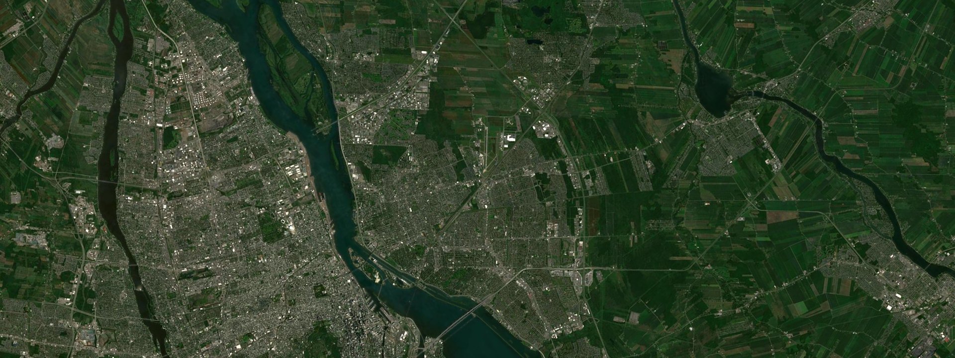 Vue satellite de Longueuil