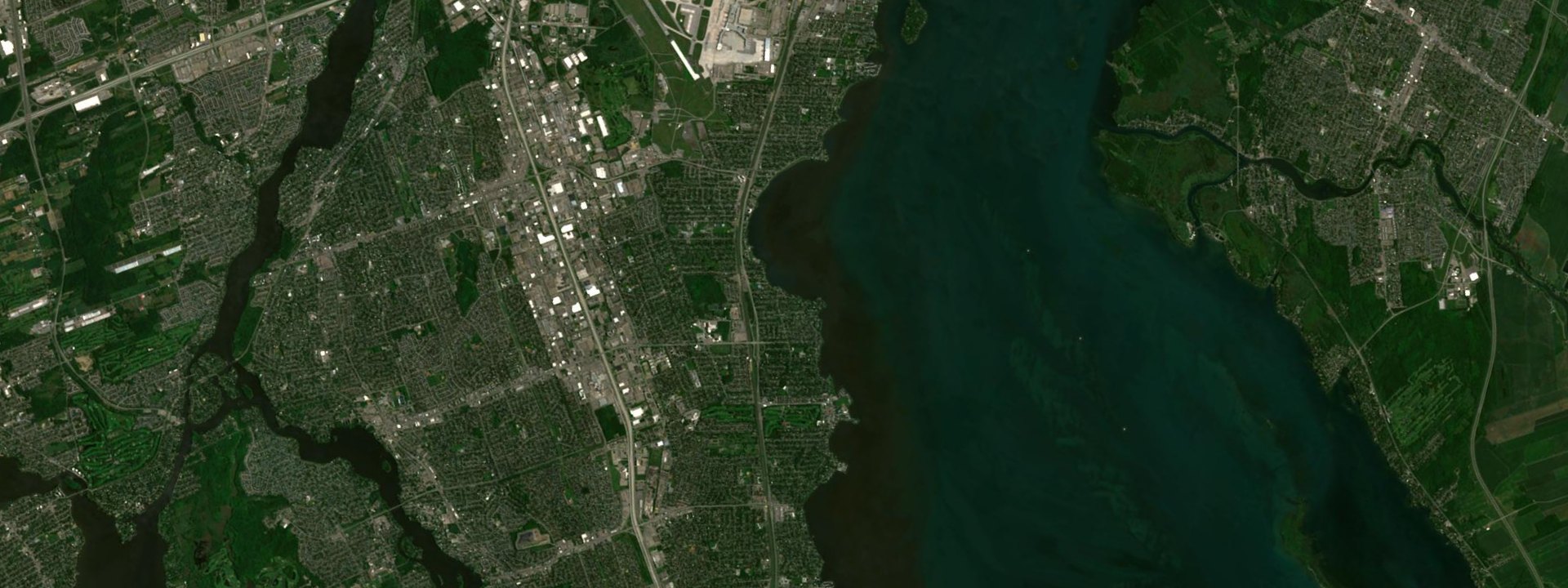 Vue satellite de Pointe-Claire