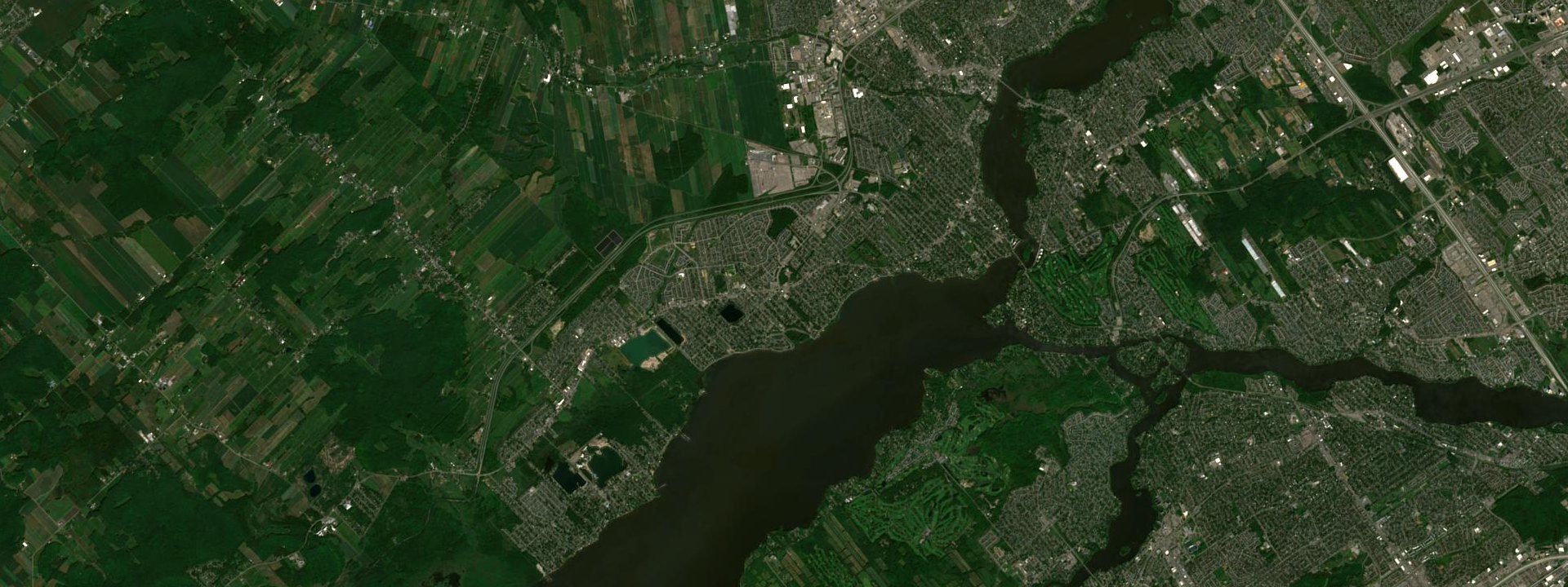 Vue satellite de Sainte-Marthe-sur-le-Lac