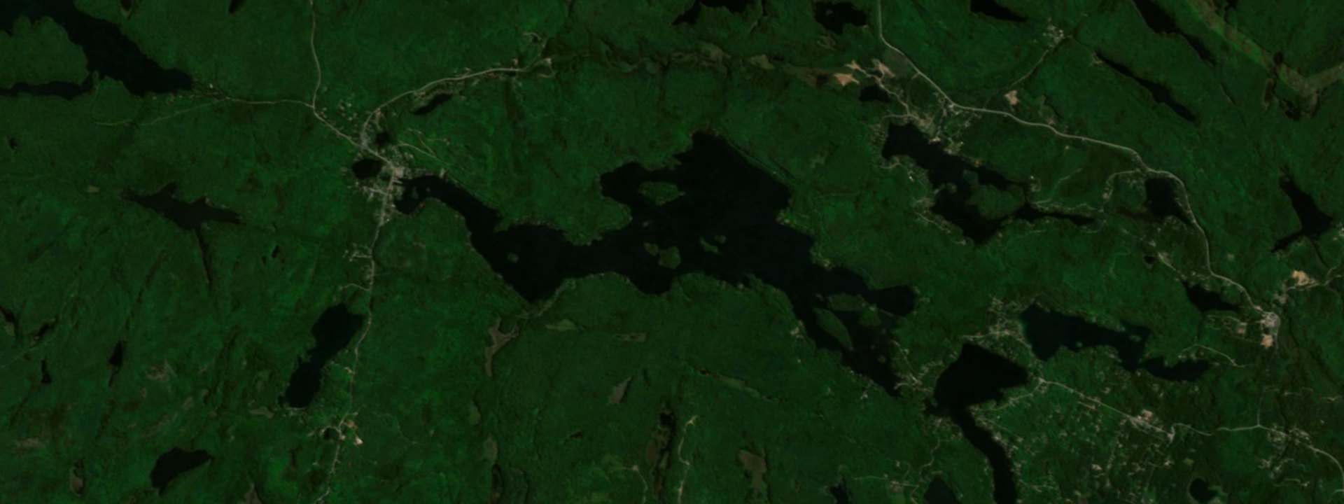 Vue satellite de Lac-des-Seize-Îles
